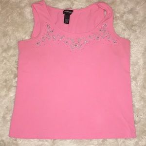 Women’s pink tank top in XL